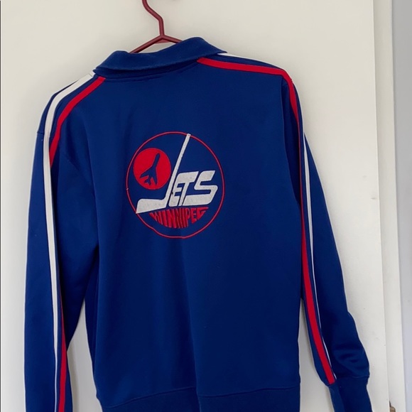 Winnipeg Jets Quarter Zip - Picture 2 of 3